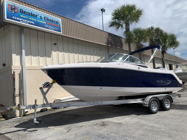 2021 Robalo 227 Dual Console Yamaha Four Stroke F200xb 200hp 25 For Sale At Dealers Choice Marine A Certified Used Boat Dealership In Orlando Fl