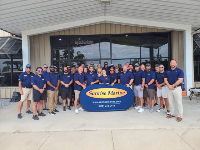 Sunrise Marine SUNRISE MARINE is a Robalo boat dealership located in MARY ESTHER, FL