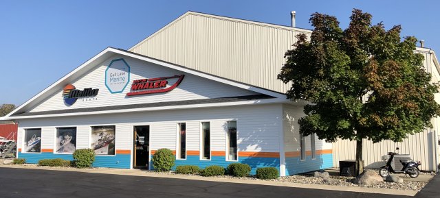 Richland Boat Sales Gull Lake Marine is a Robalo boat dealership located in Richland, MI