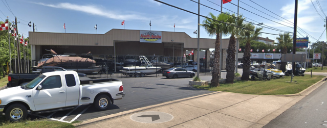 South Austin Marine South Austin Marine is a Robalo boat dealership located in Austin, TX