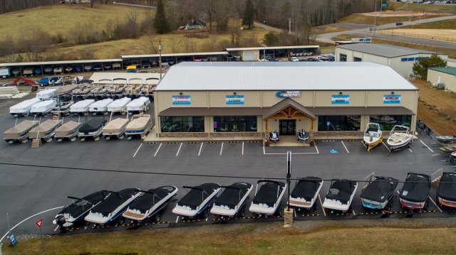 Dealership Picture Young Harris Water Sports is a Robalo boat dealership located in Young Harris, GA