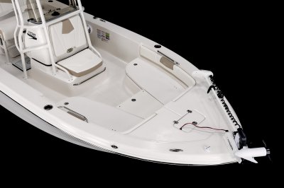 2027 206 Cayman Bow Casting Deck