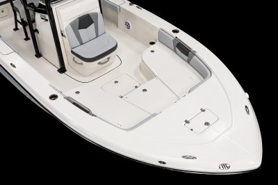 2025 R226 Cayman Bow Casting Deck