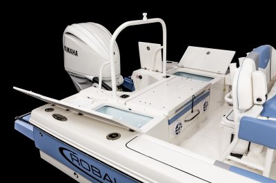 2025 R246 Cayman Transom Storage and Livewells