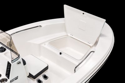 Robalo R160 Bow Storage