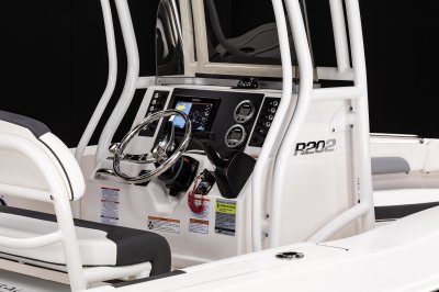 2026 R202EX Helm Dash