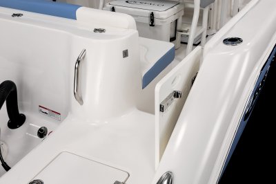 Robalo R222EX Walkthrough