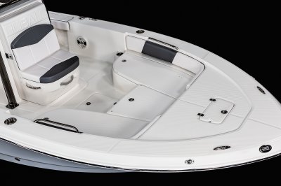 226 Cayman - Bow Casting Platform