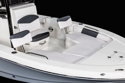 226 Cayman - Bow Seating