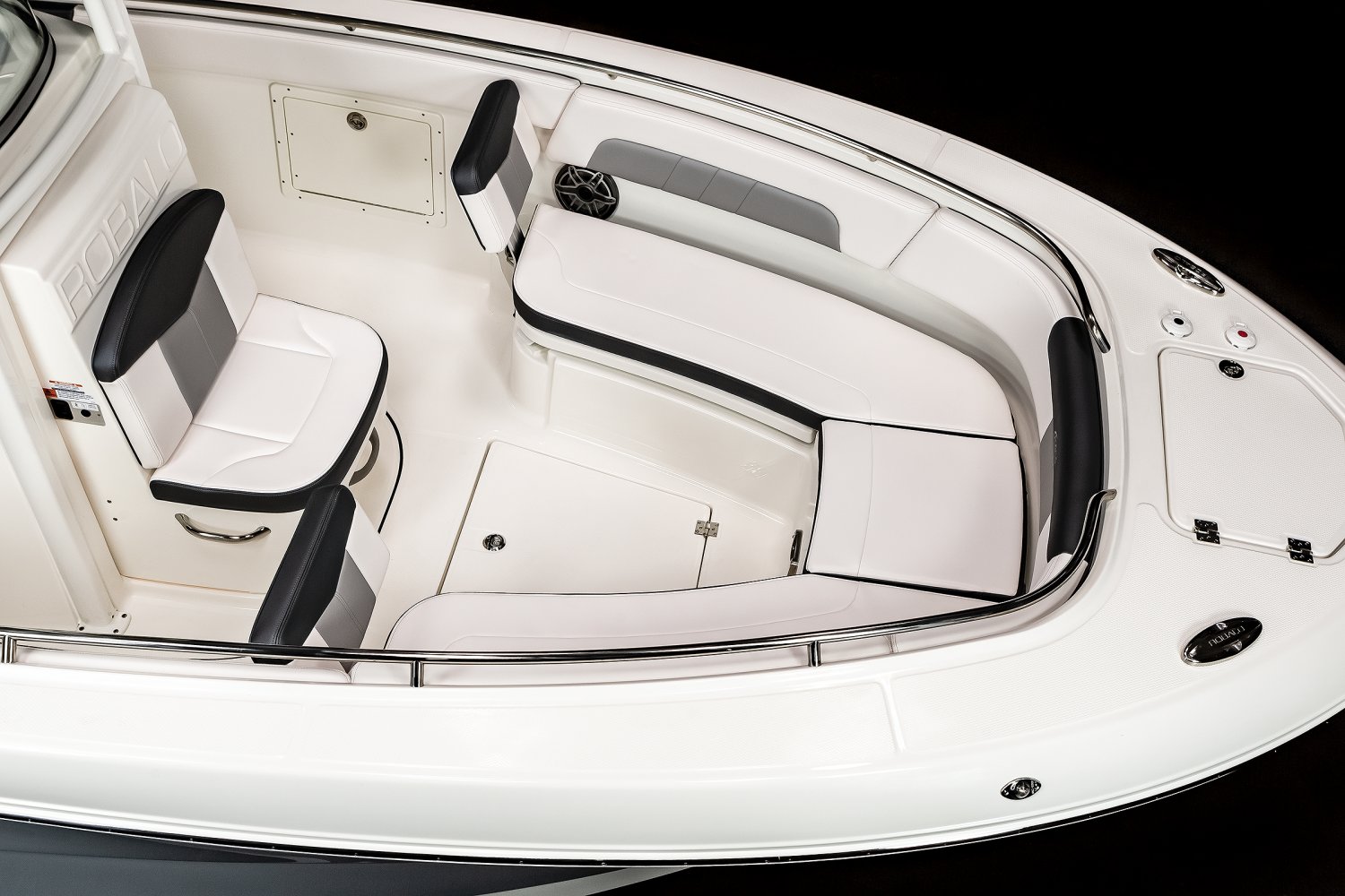 2020 Robalo 242 Explorer - Gallery