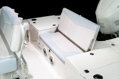 246 Cayman - Transom Bench Seat