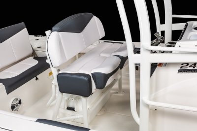 246 Cayman SD - Leaning Post