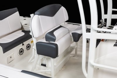 246 Cayman SD - Leaning Post