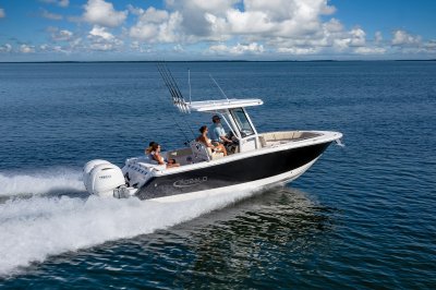 2026 R250 Running in Ocean Rear Starboard View