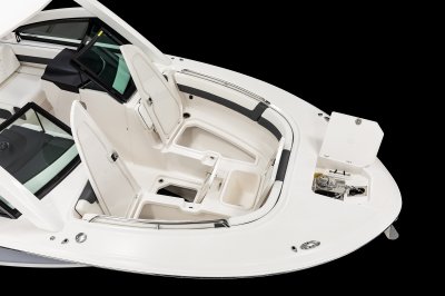 2027 R277 Bow Storage & Anchor Locker
