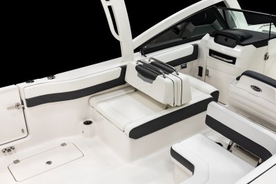 2027 R277 Port Seat