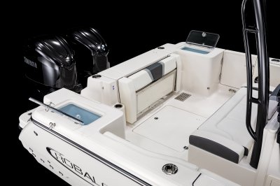 2026 R300 Transom Bench