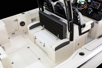 2027 R300 Leaning Post Cooler
