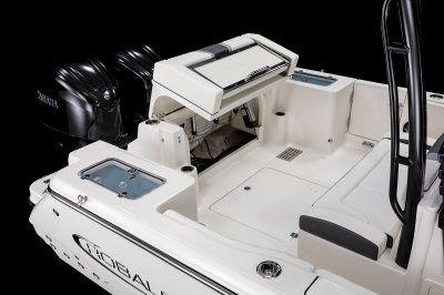 2027 R300 Transom Utility