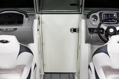 23 Surf - Bow Close Off Door