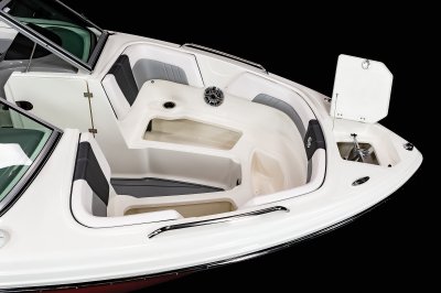 23 Surf - Bow Storage