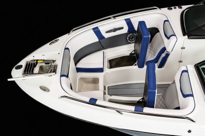 26 Surf - Bow Storage