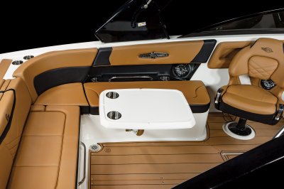 28 Surf - Cockpit Table