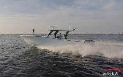 R360 - BoatTest.com (2024)
