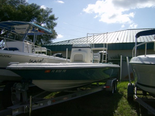 2011 ShearWater X22 VF225 Yamaha VMax for sale at APOPKA MARINE a Certified  Used Boat Dealership in INVERNESS, FL