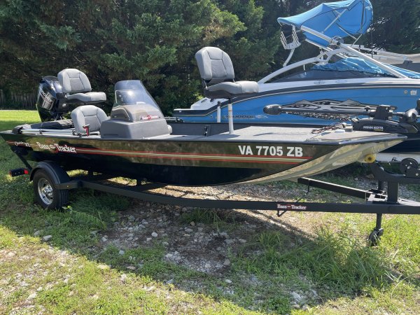 Used 2025 Bass Tracker/Tracker Marine Power Boat for sale