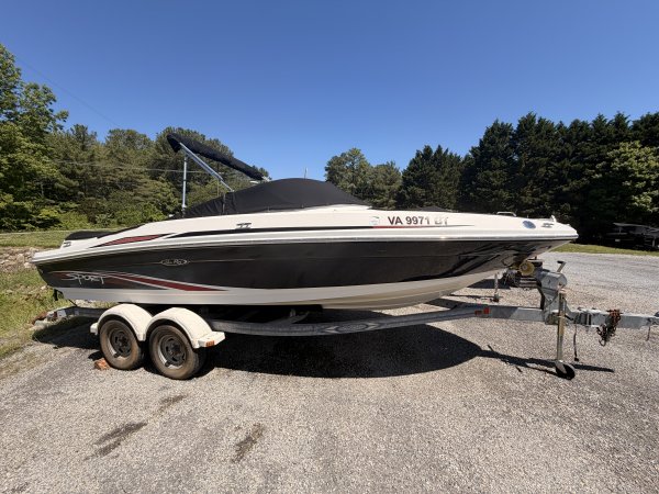 Used 2011 Sea Ray 205 sport for sale