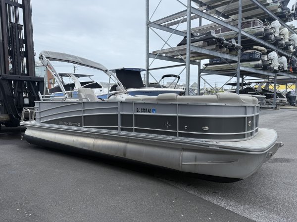 Used 2018 Berkshire 23 CL STS Tritoon Power Boat for sale